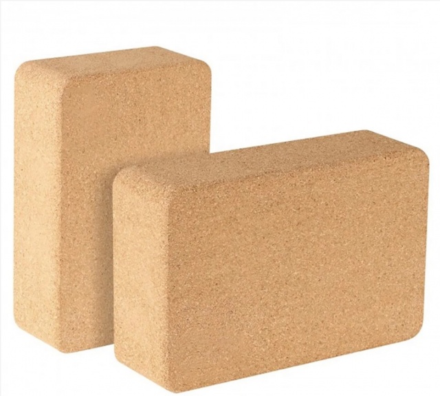 Eco Friendly Cork Yoga Block ( 1 x Yoga Block SIze: 7.5cm x 15.0cm x 22.5cm)