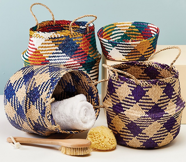 Check Design Seagrass Storage Basket in 2 colours