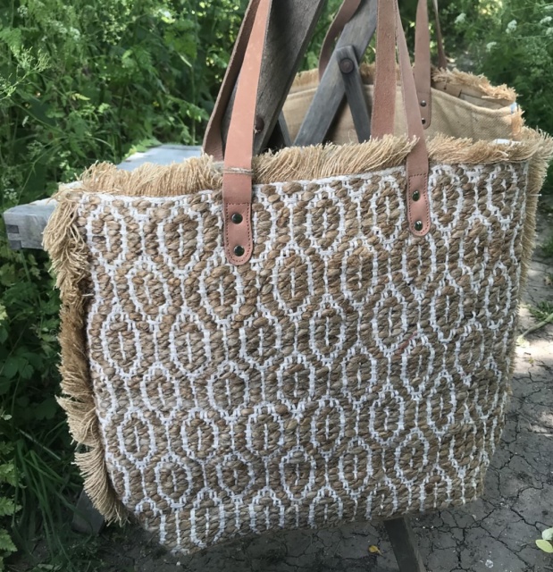 Natural and sustainable jute and recycled cotton everyday bag